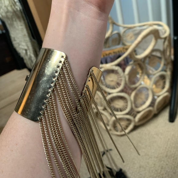 Gold Geode Cuff with Fringe - Picture 3 of 4